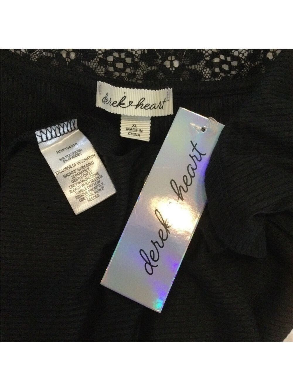 Derek Heart black cropped tee with white lace trim inset Woman’s XL - Picture 8 of 9